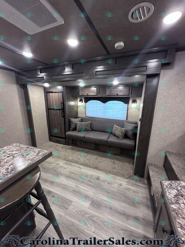Used Horse Trailers for Sale