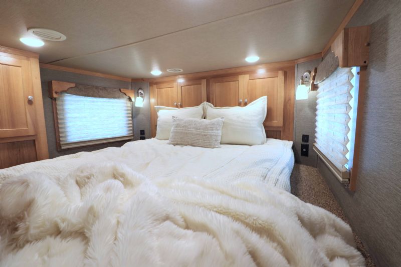 Used Horse Trailers for Sale