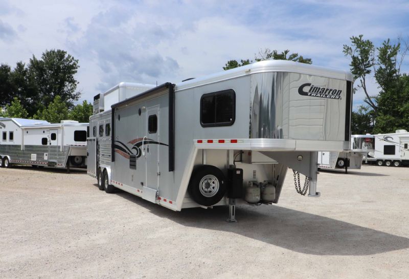 Used Horse Trailers for Sale