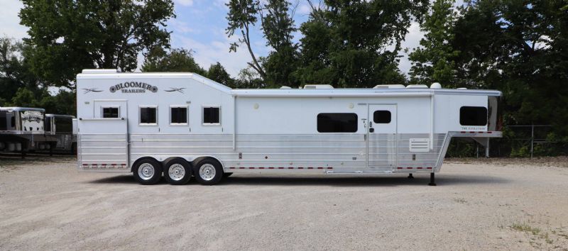 Used Horse Trailers for Sale