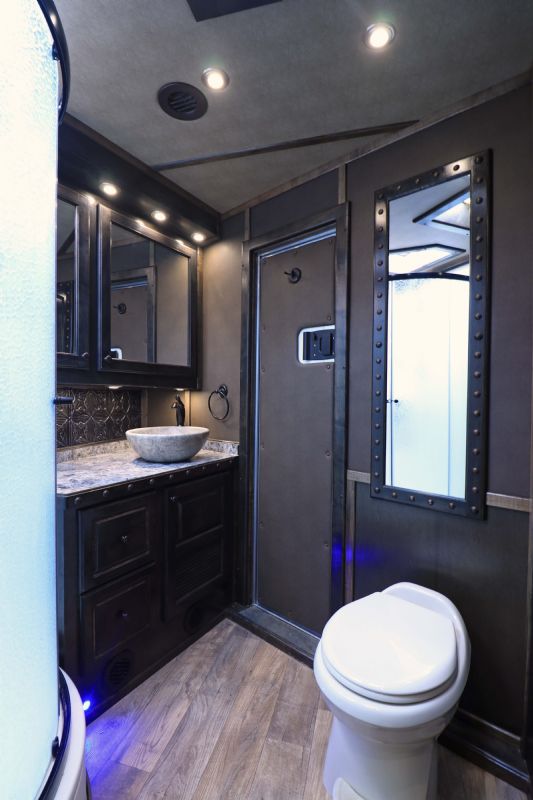 Used Horse Trailers for Sale