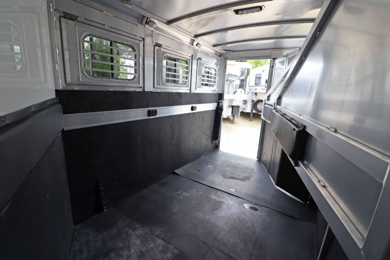 Used Horse Trailers for Sale
