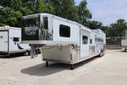 Horse Trailer for sale in MO