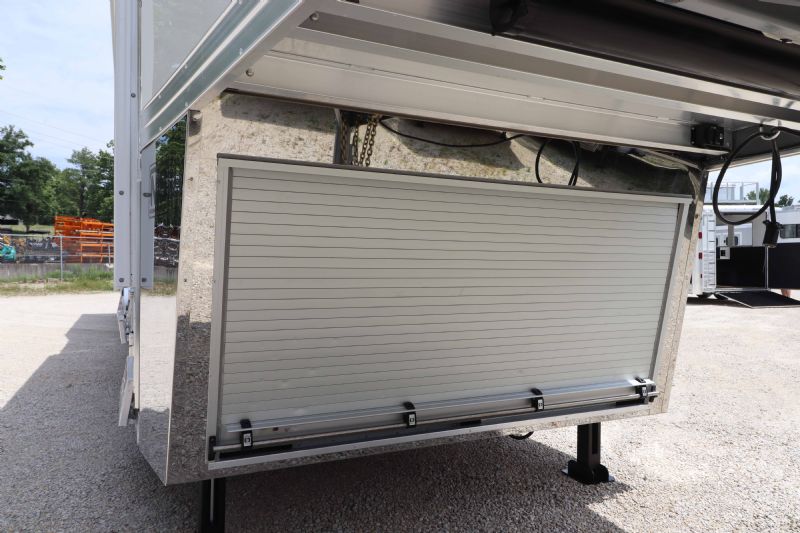 Used Horse Trailers for Sale