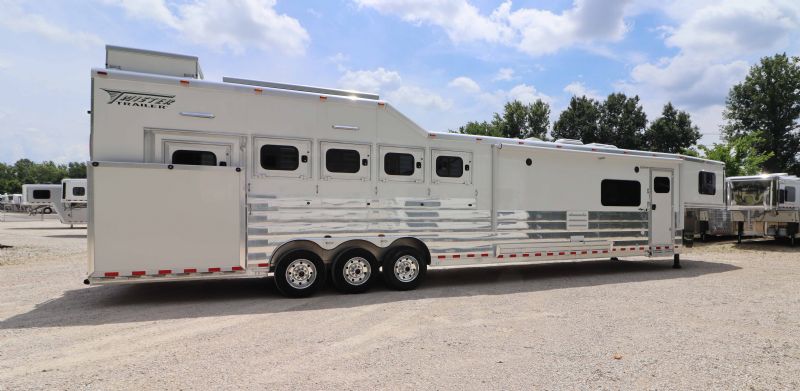Used Horse Trailers for Sale