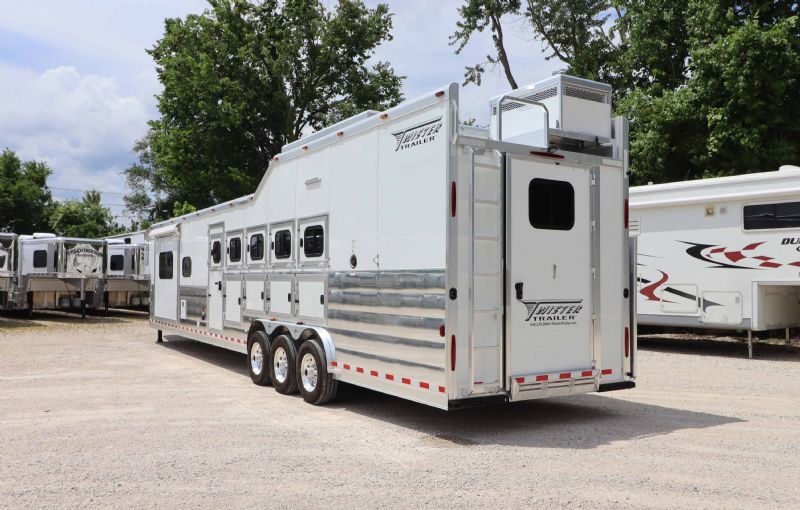 Used Horse Trailers for Sale