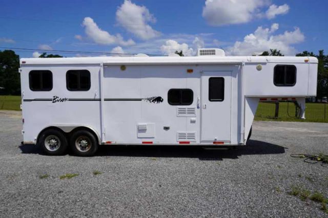 Used Horse Trailers for Sale