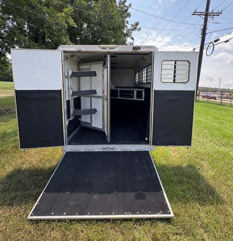 Used Horse Trailers for Sale