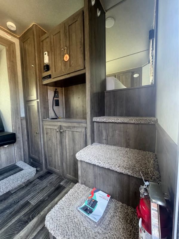 Used Horse Trailers for Sale