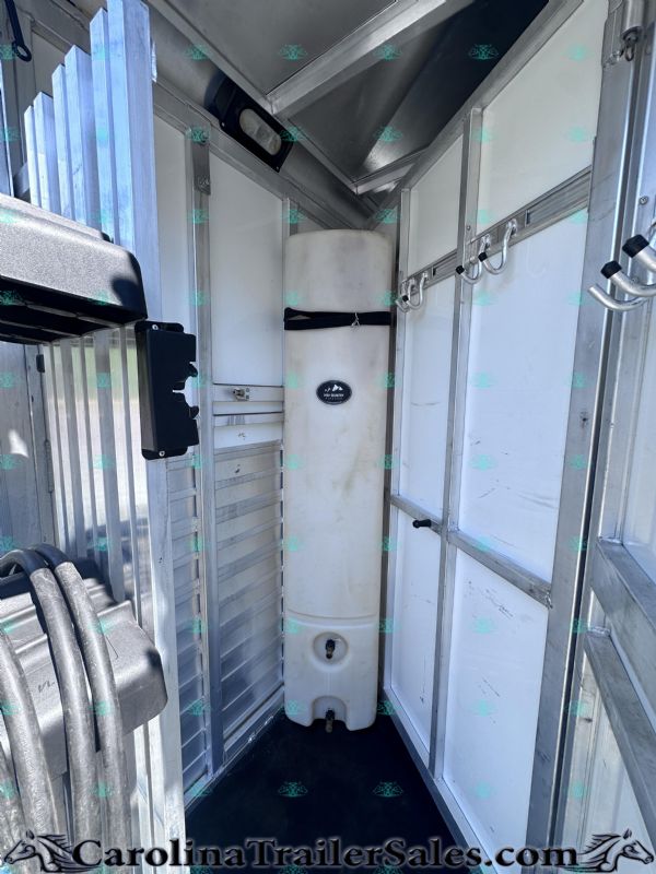 Used Horse Trailers for Sale