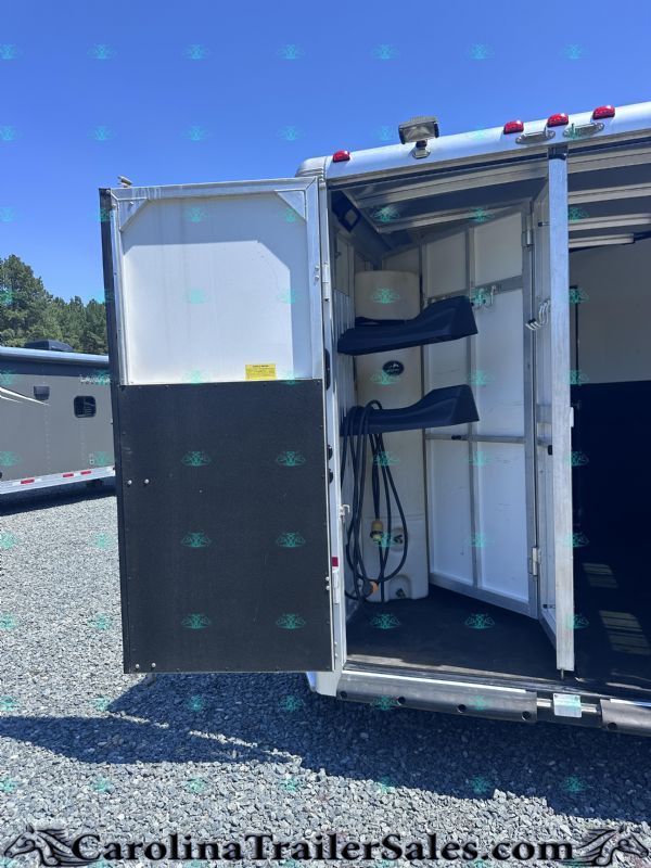 Used Horse Trailers for Sale