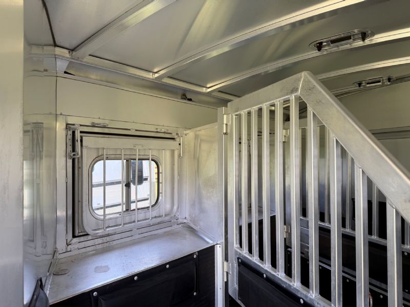 Used Horse Trailers for Sale