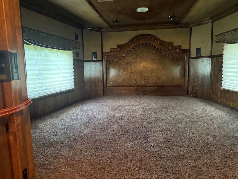 Used Horse Trailers for Sale