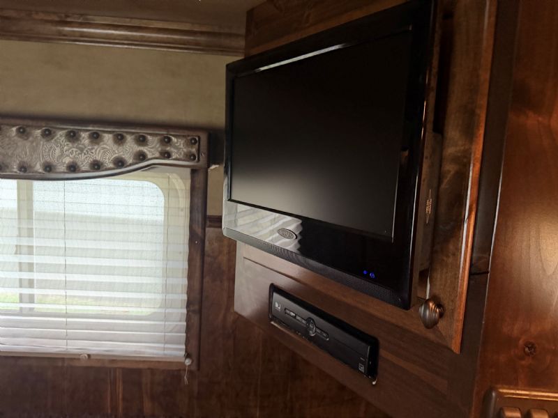 Used Horse Trailers for Sale