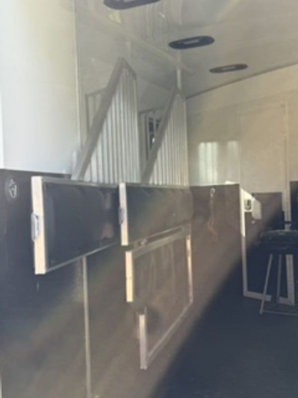 Used Horse Trailers for Sale