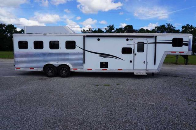 Used Horse Trailers for Sale