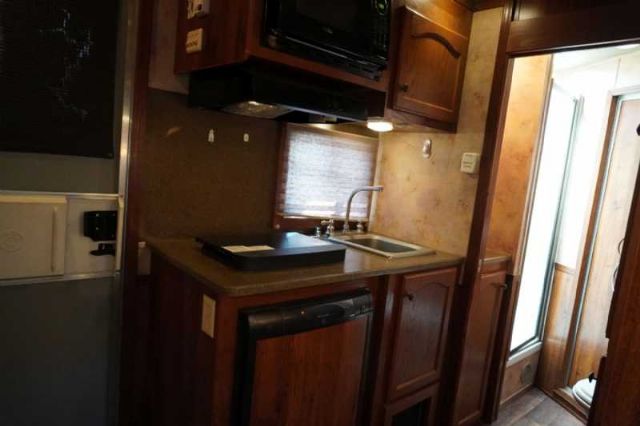 Used Horse Trailers for Sale
