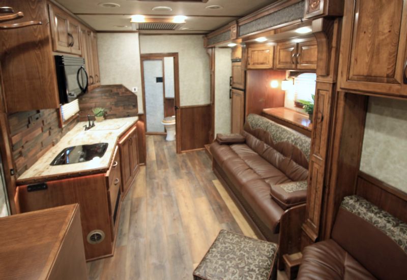 Used Horse Trailers for Sale