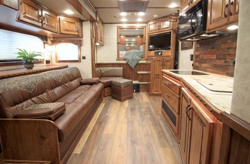 Used Horse Trailers for Sale