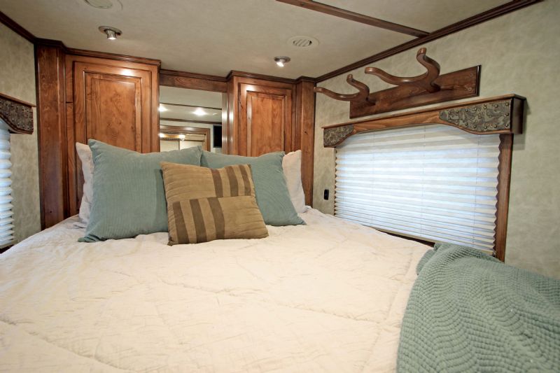 Used Horse Trailers for Sale