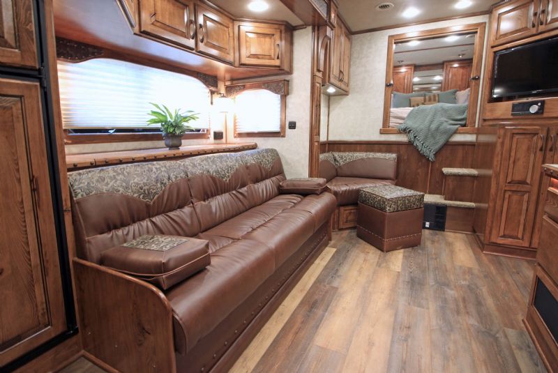 Used Horse Trailers for Sale