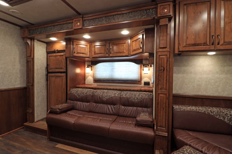 Used Horse Trailers for Sale