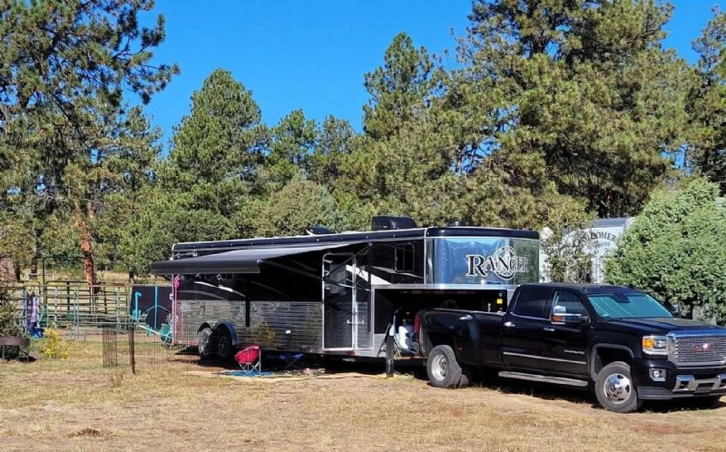 Used Horse Trailers for Sale