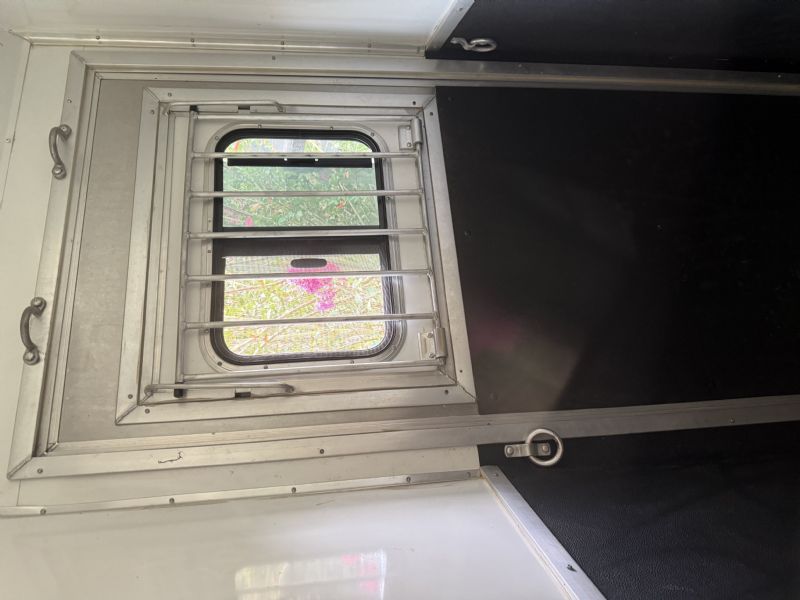 Used Horse Trailers for Sale