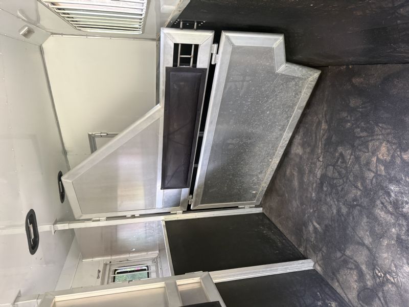 Used Horse Trailers for Sale