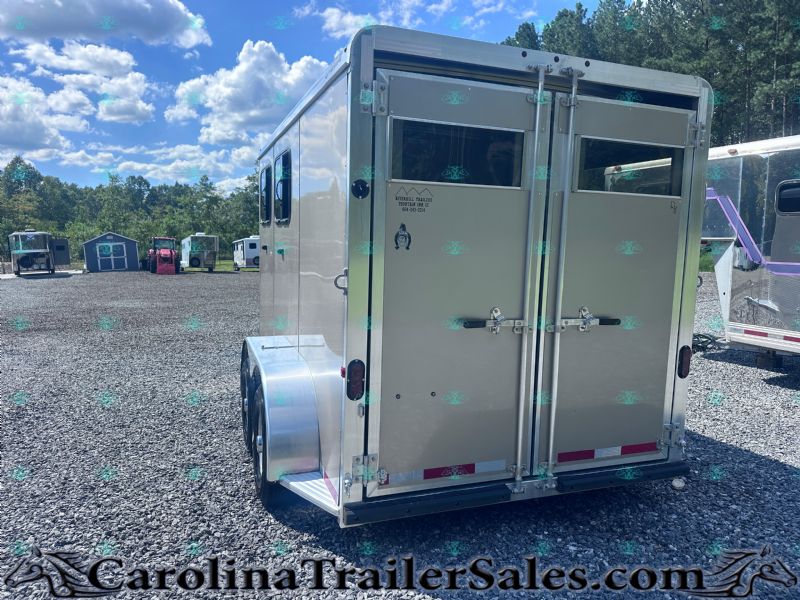 Used Horse Trailers for Sale