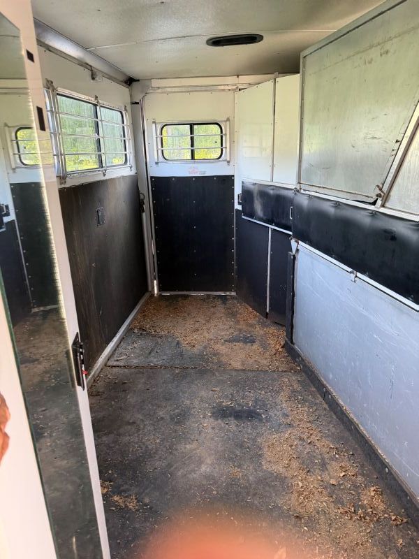 Used Horse Trailers for Sale
