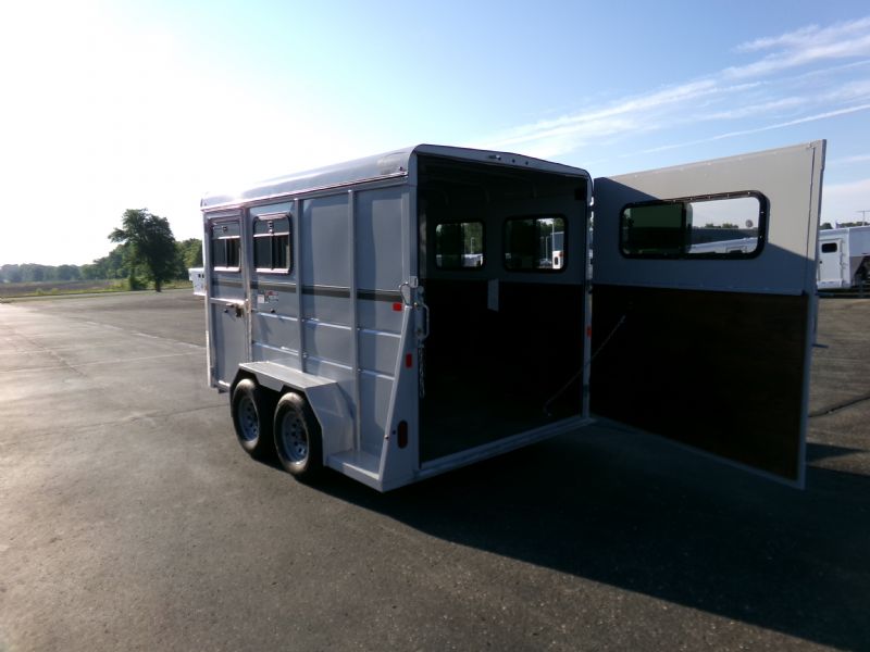 Used Horse Trailers for Sale