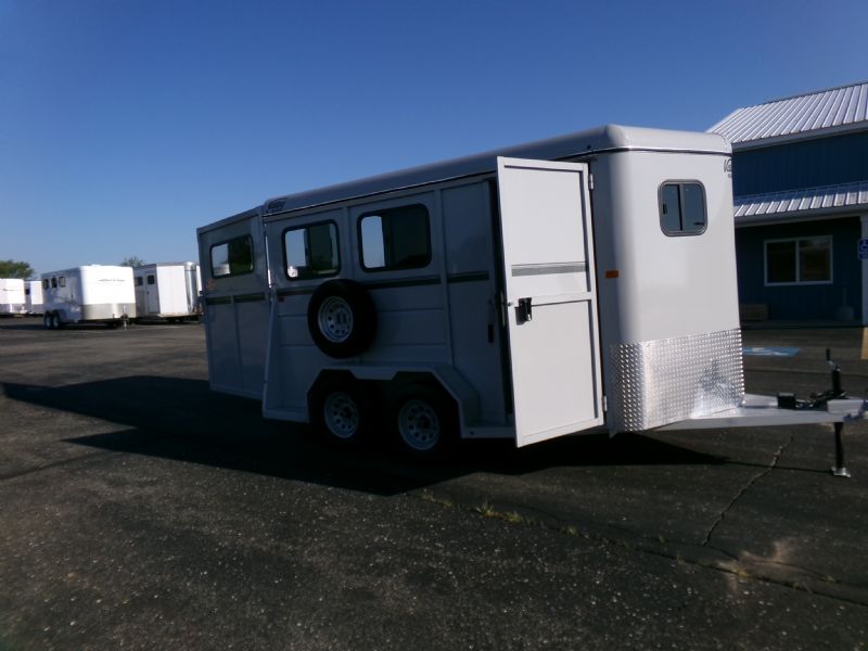 Used Horse Trailers for Sale