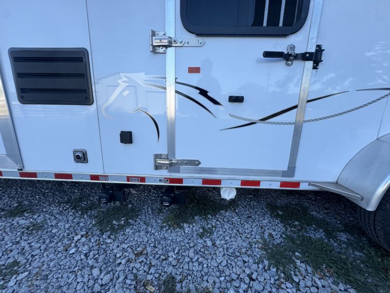 Used Horse Trailers for Sale