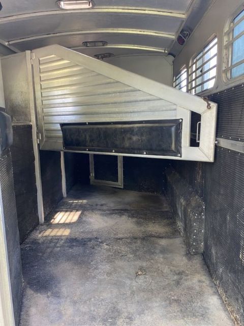 Used Horse Trailers for Sale