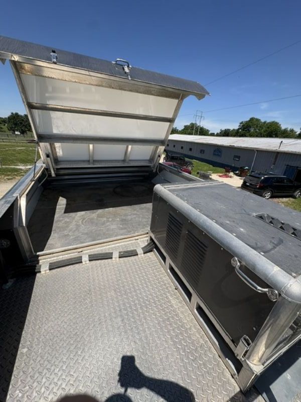 Used Horse Trailers for Sale