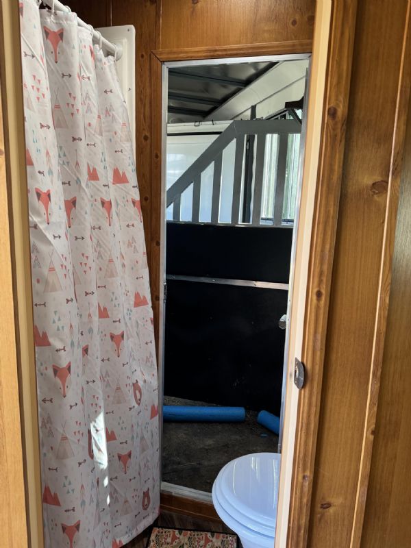 Used Horse Trailers for Sale