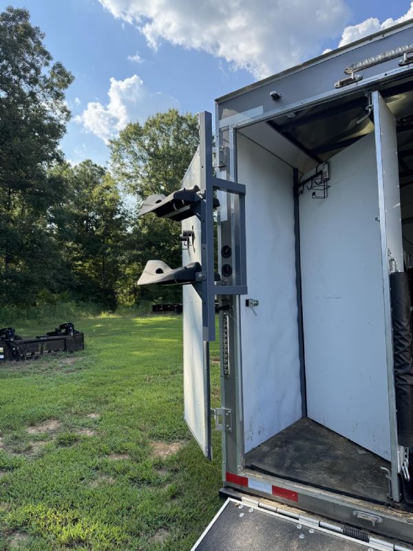 Used Horse Trailers for Sale