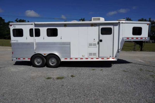 Used Horse Trailers for Sale