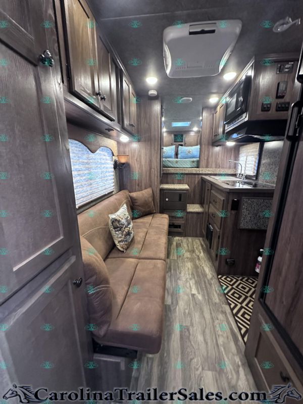 Used Horse Trailers for Sale