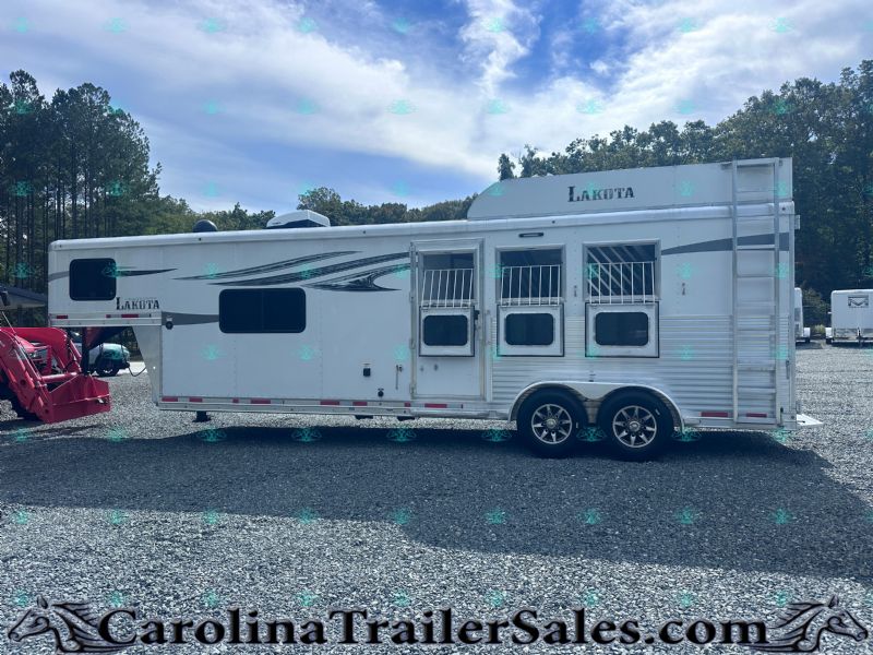Used Horse Trailers for Sale