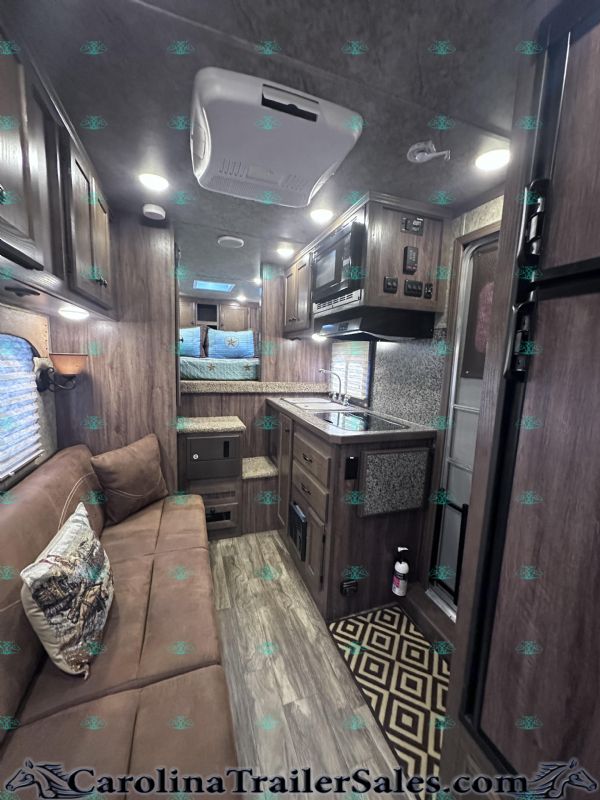 Used Horse Trailers for Sale
