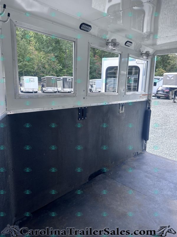 Used Horse Trailers for Sale