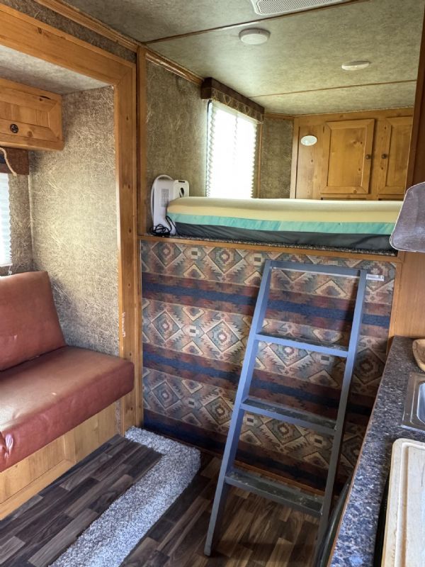 Used Horse Trailers for Sale