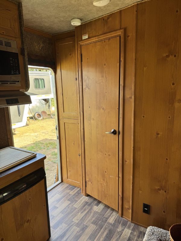 Used Horse Trailers for Sale