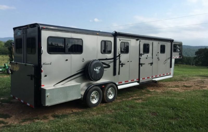 Used Horse Trailers for Sale