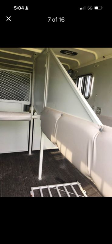 Used Horse Trailers for Sale