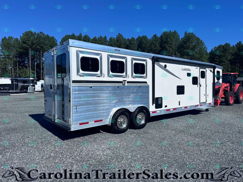 Used Horse Trailers for Sale