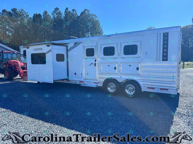 Used Horse Trailers for Sale