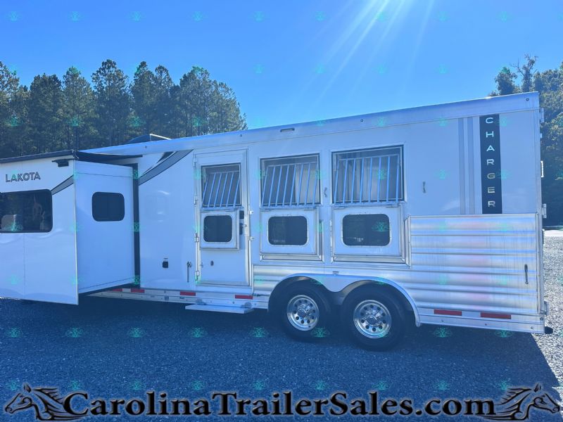 Used Horse Trailers for Sale